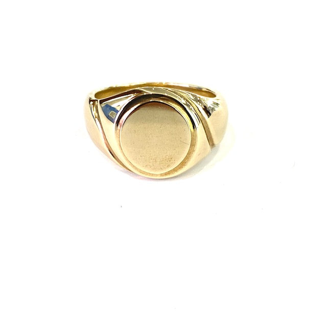 9ct Yellow Gold Oval Signet Ring Size R