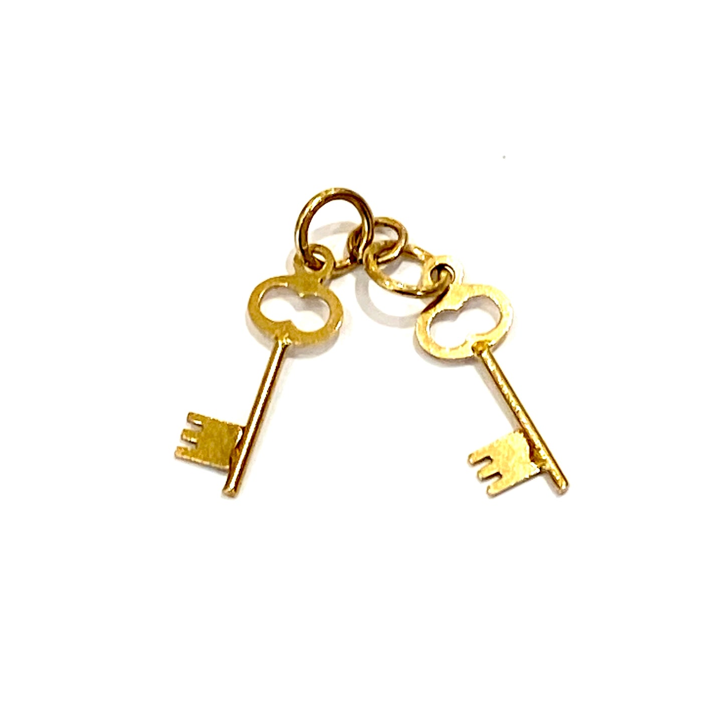18ct Yellow Gold 2 Keys Charm Pre-Loved