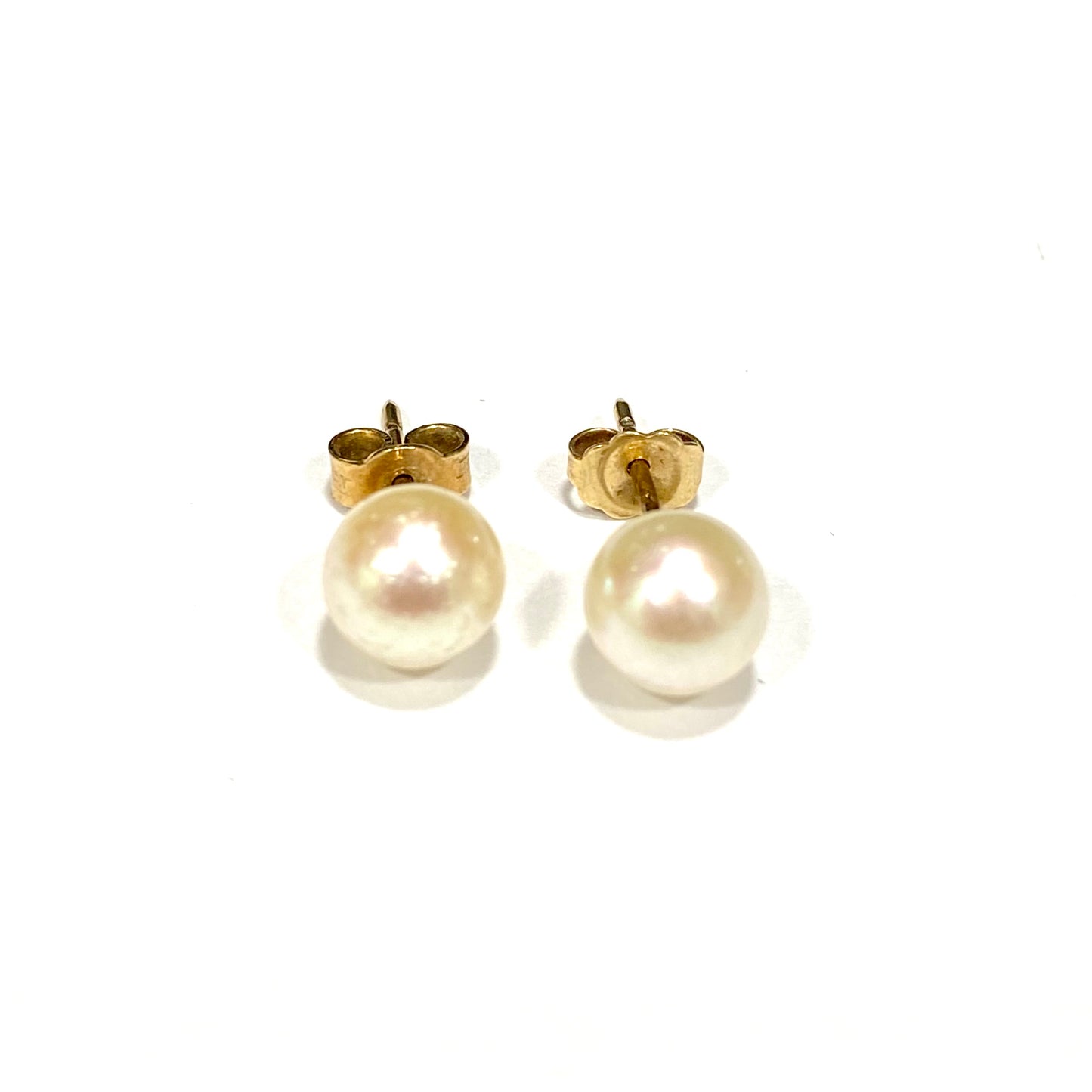 9ct Yellow Gold 5.5 mm Pearl Stud Earrings Pre-Loved
