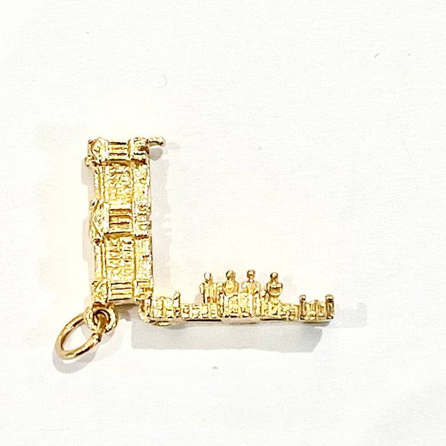 9ct Yellow Gold Buckingham Palace Charm Pre-Loved