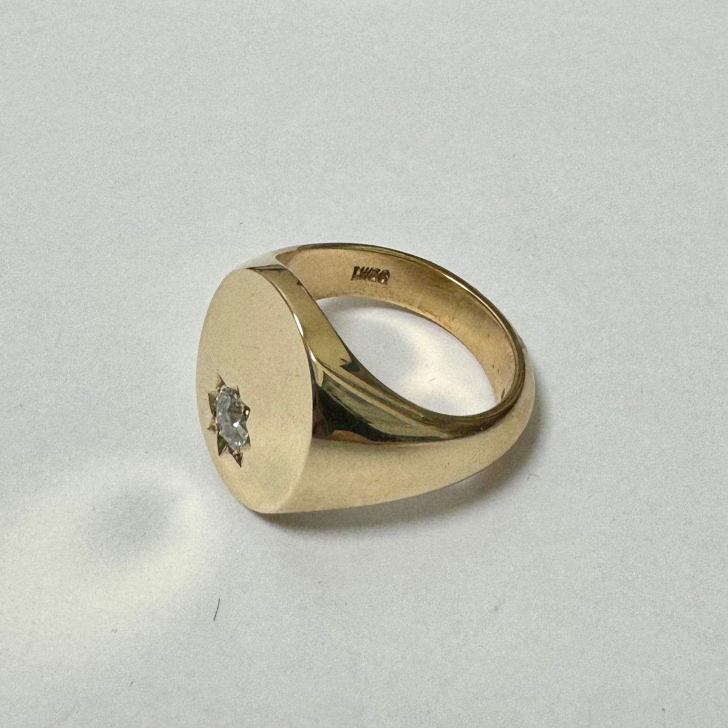 9ct Yellow Gold Diamond Set Oval Signet Ring - Pre-Loved Ref PLR56