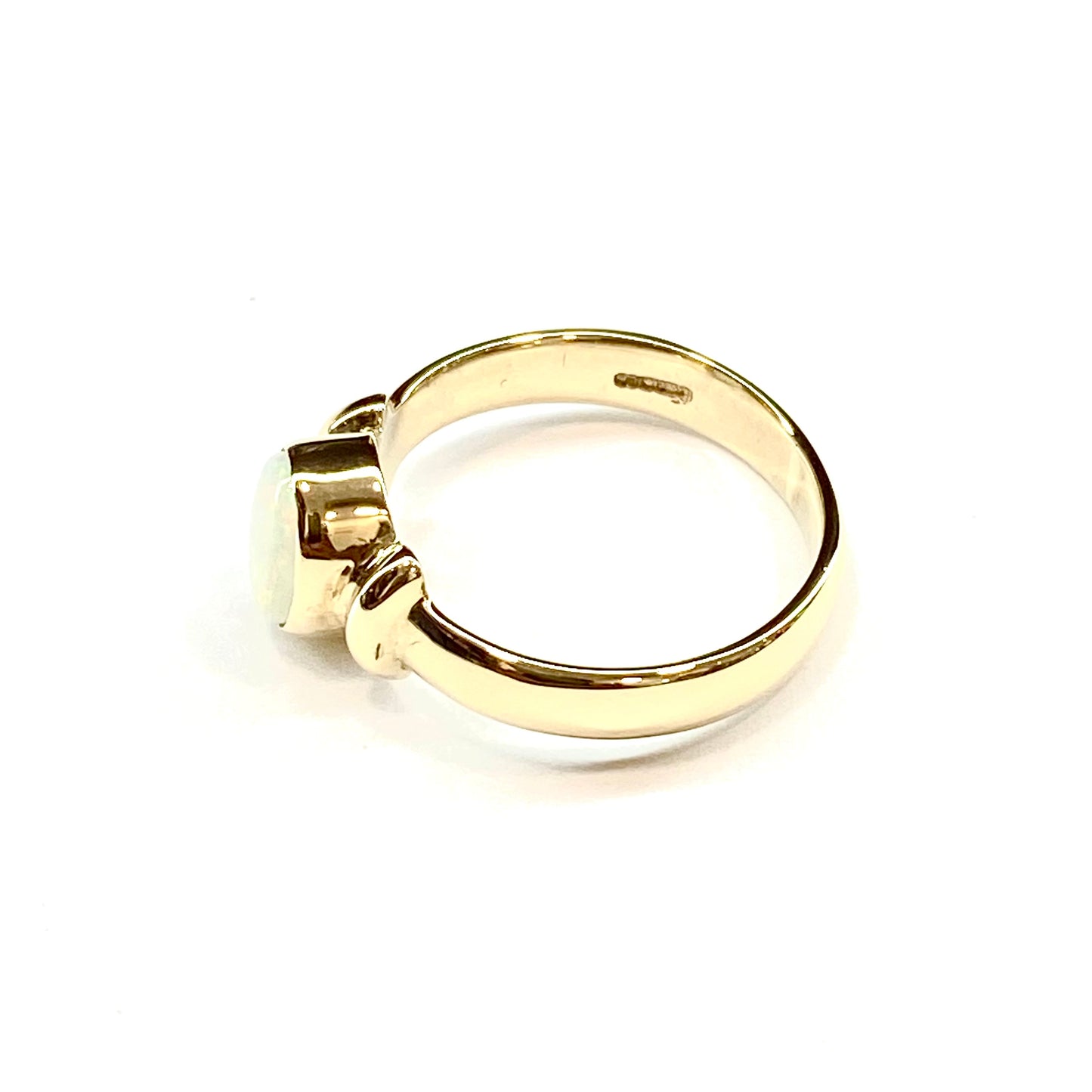 9ct Yellow Gold Opal Set Ring Pre Loved