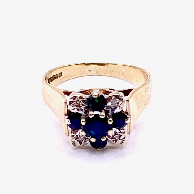 9ct Yellow Gold Sapphire and Diamond Cluster Ring Pre Loved