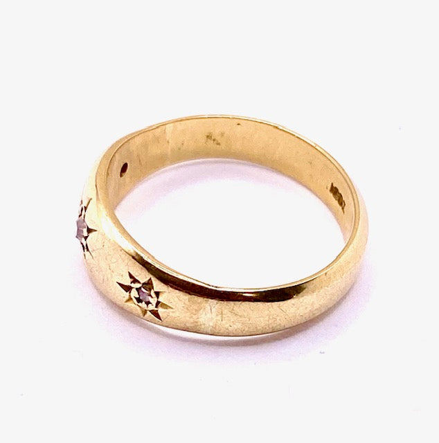 18ct Yellow Gold 3 Diamond Gypsy Ring Pre Loved
