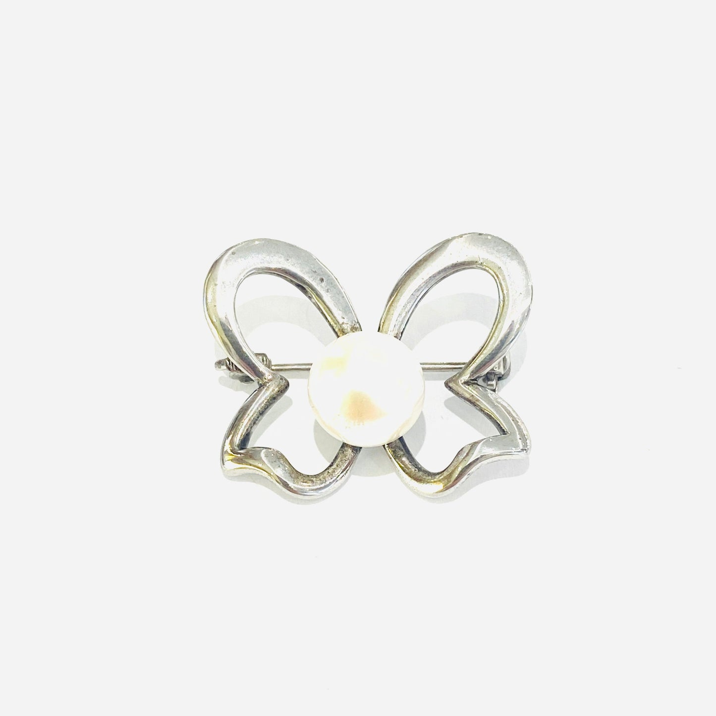 Sterling Silver Freshwater Pearl Butterfly Brooch