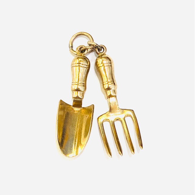 9ct Yellow Gold Garden Tools Charm Pre Loved