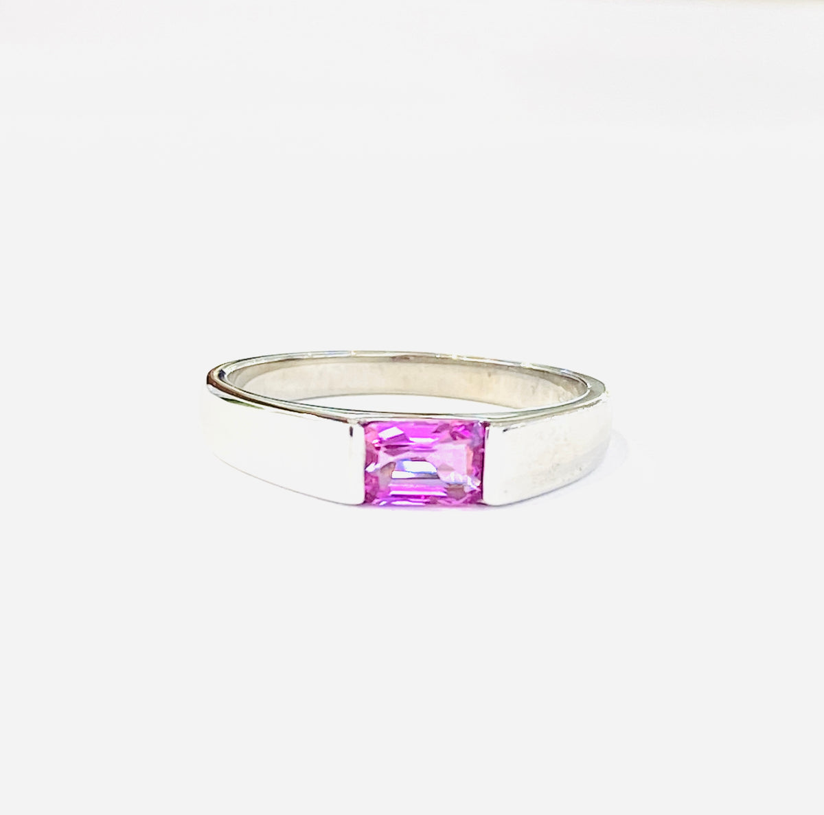 9ct White Gold Pink Sapphire Dress Ring
