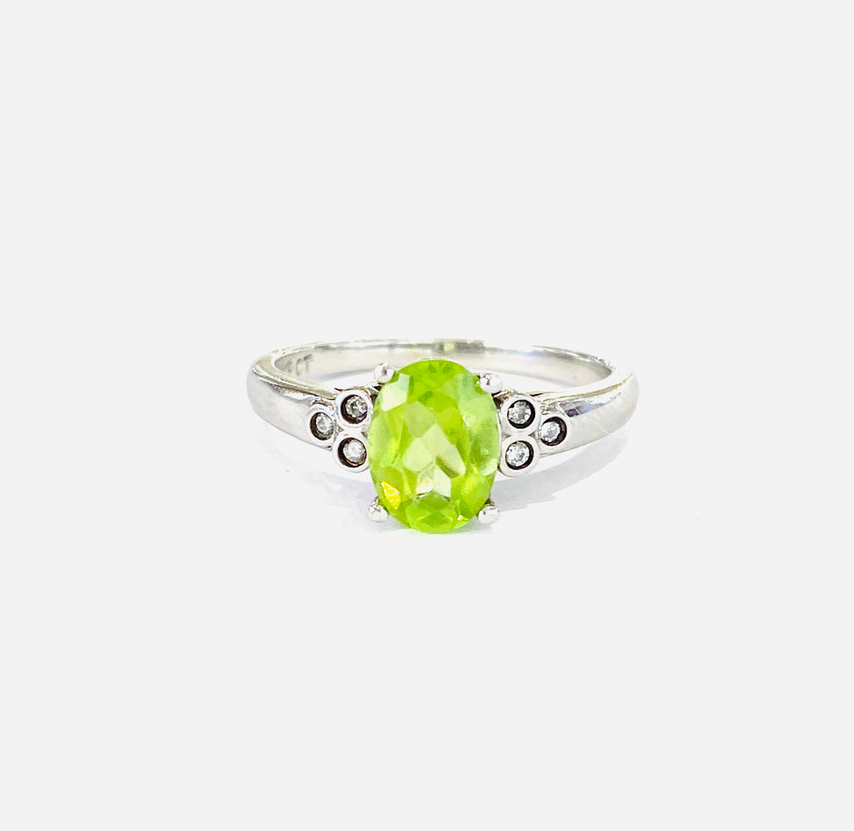 9ct White Gold Peridot & Diamond Dress Ring