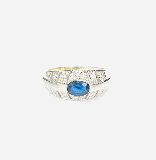 18ct White Gold Sapphire & Diamond Dress Ring