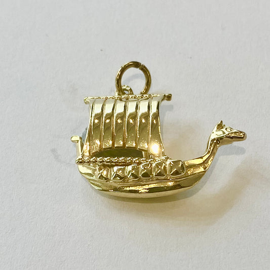 9ct Y/G Viking Ship charm Pre-Loved