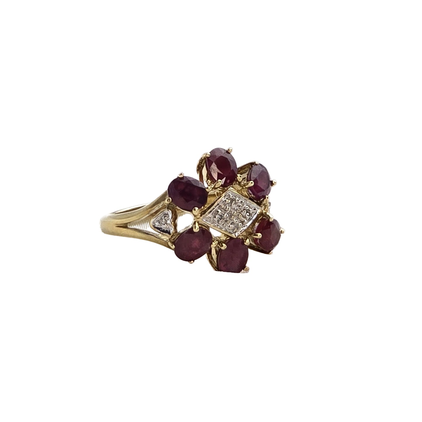 9ct Yellow Gold Ruby Cluster Ring Preloved