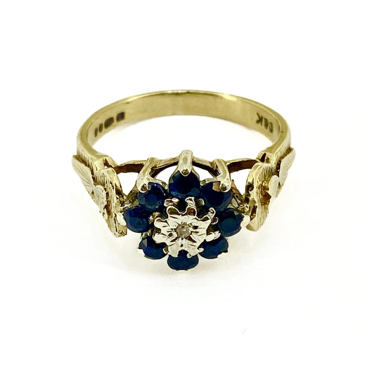 9ct Yellow Gold Sapphire and Diamond Cluster Ring Pre Loved