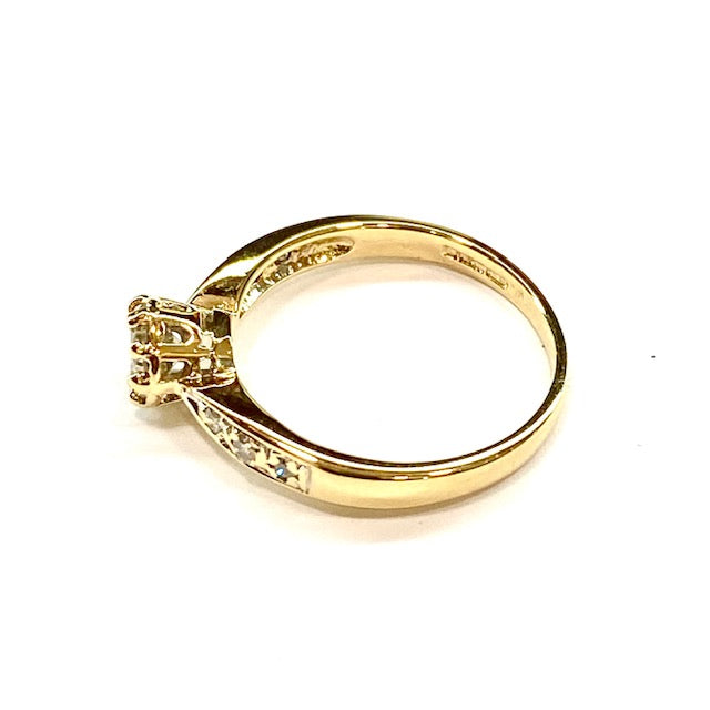 18ct Yellow Gold Diamond Solitaire Ring Pre Loved