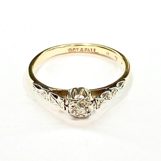 9ct Yellow Gold Diamond Solitaire Ring Pre Loved