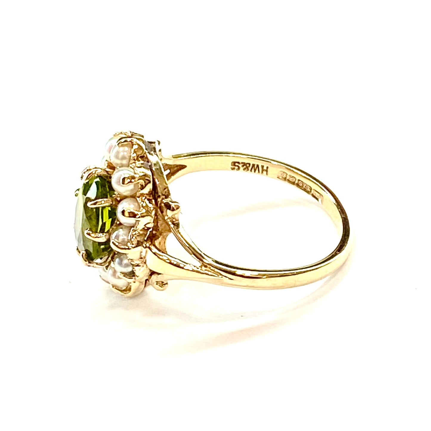 9ct Yellow Gold Peridot and Pearl Cluster Ring Pre Loved