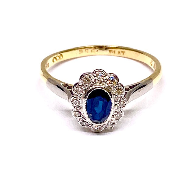 18ct Yellow Gold & Platinum Sapphire & Diamond Cluster Ring Pre-Loved