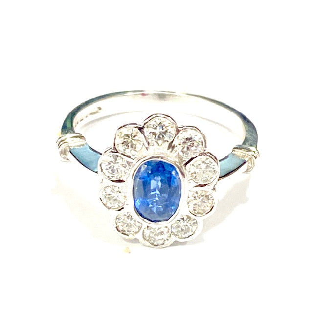 18ct White Gold Sapphie & Diamond Cluster Ring Pre Loved