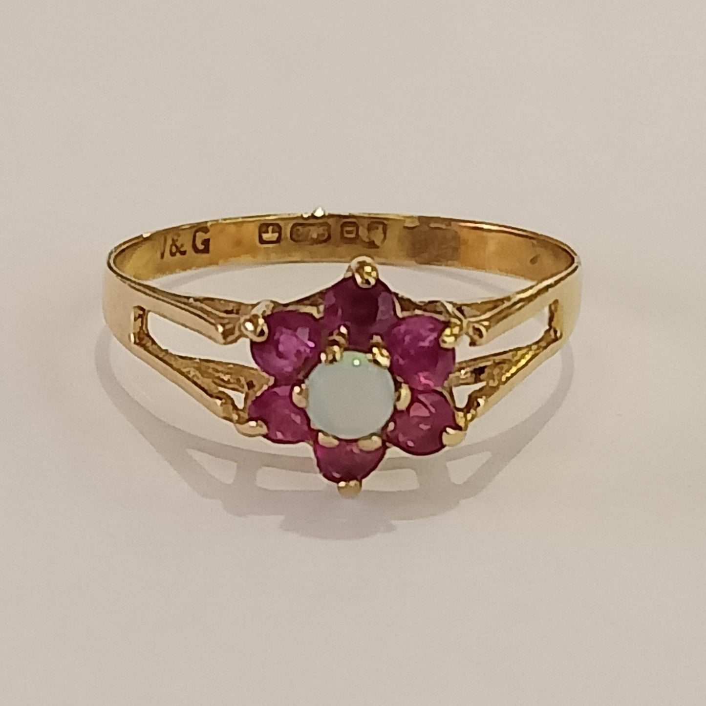 9ct Yellow Gold Ruby & Opal Set Cluster Ring Pre Loved