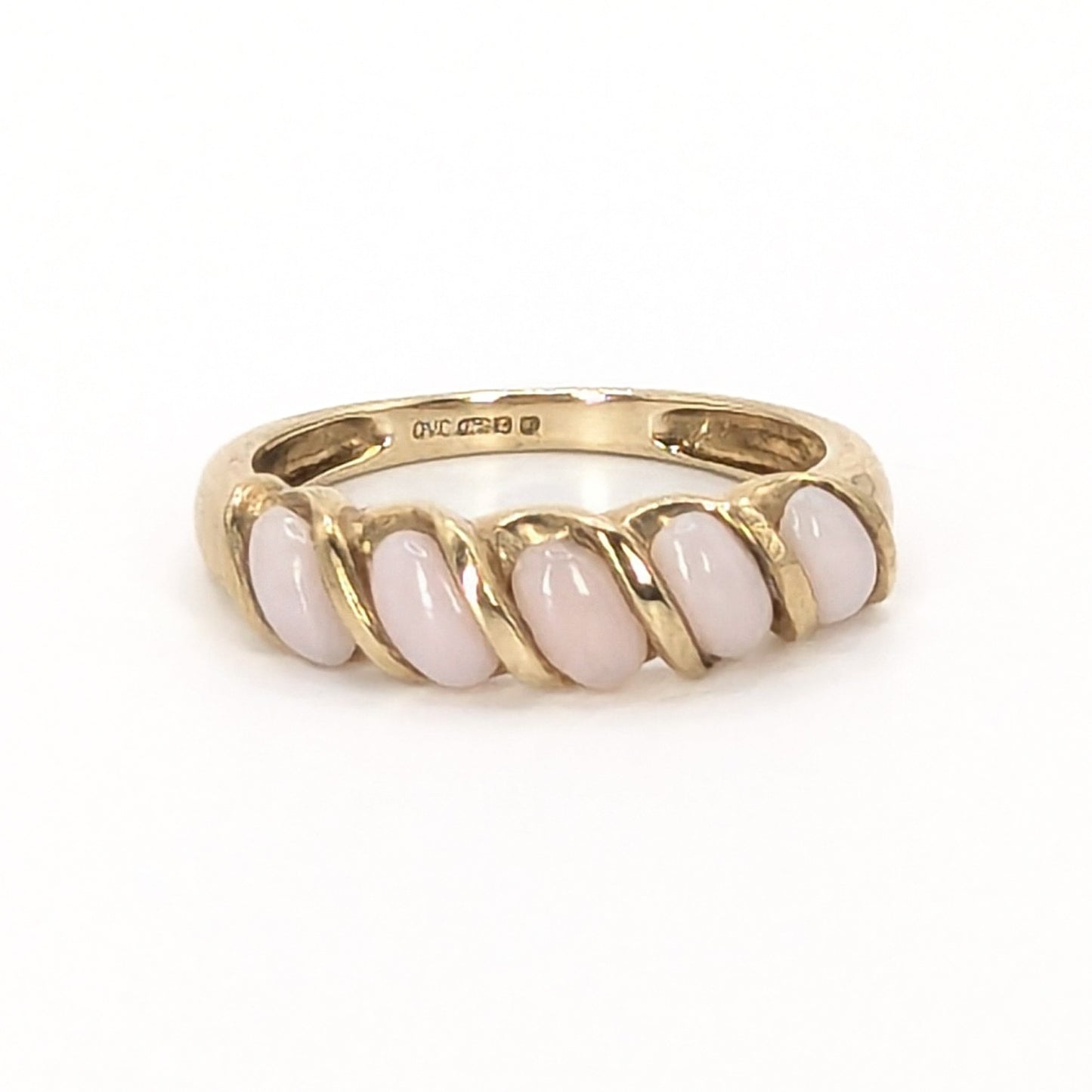 9ct Yellow Gold 5 Opal Set Ring - Pre-Loved