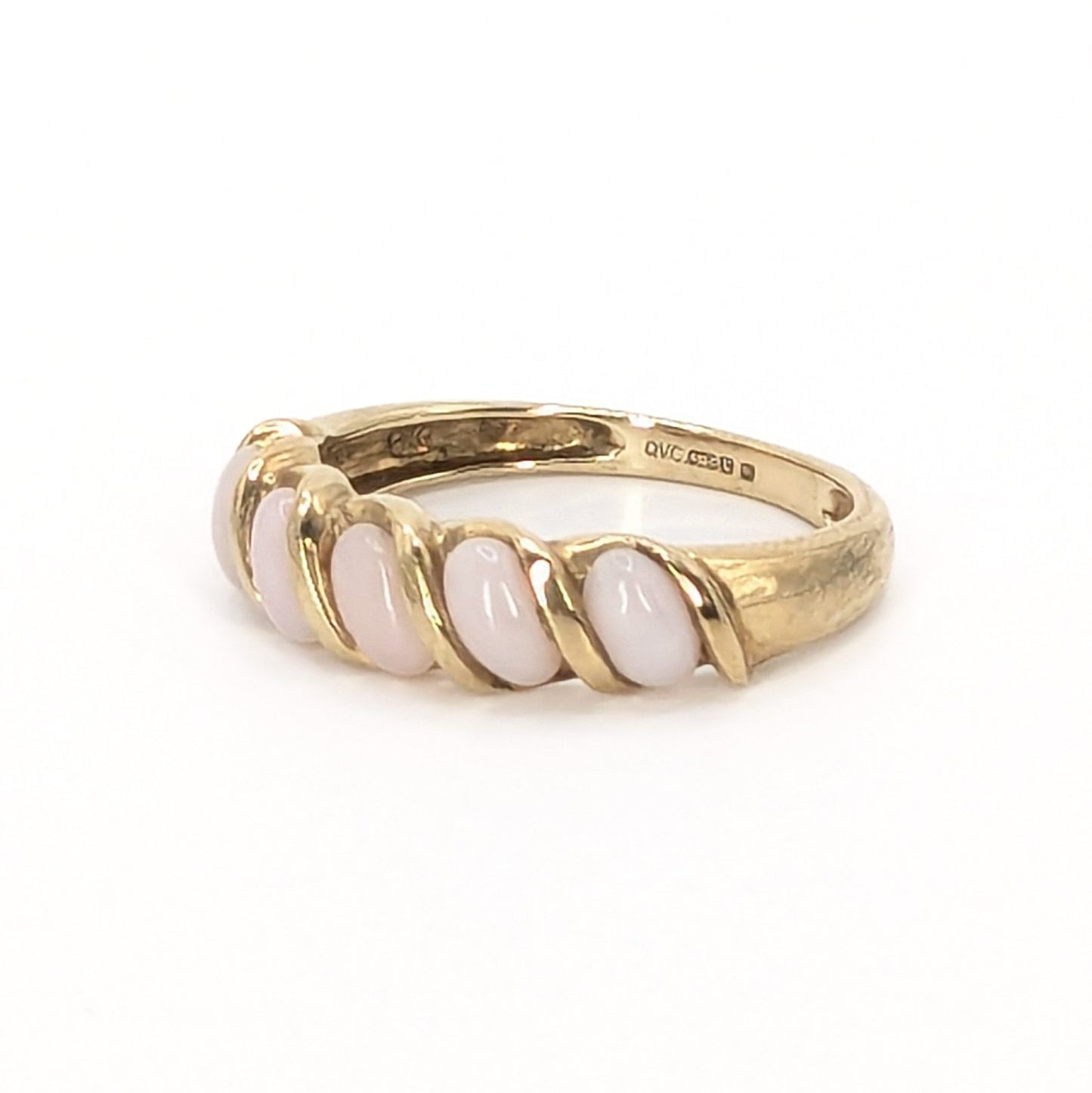 9ct Yellow Gold 5 Opal Set Ring - Pre-Loved