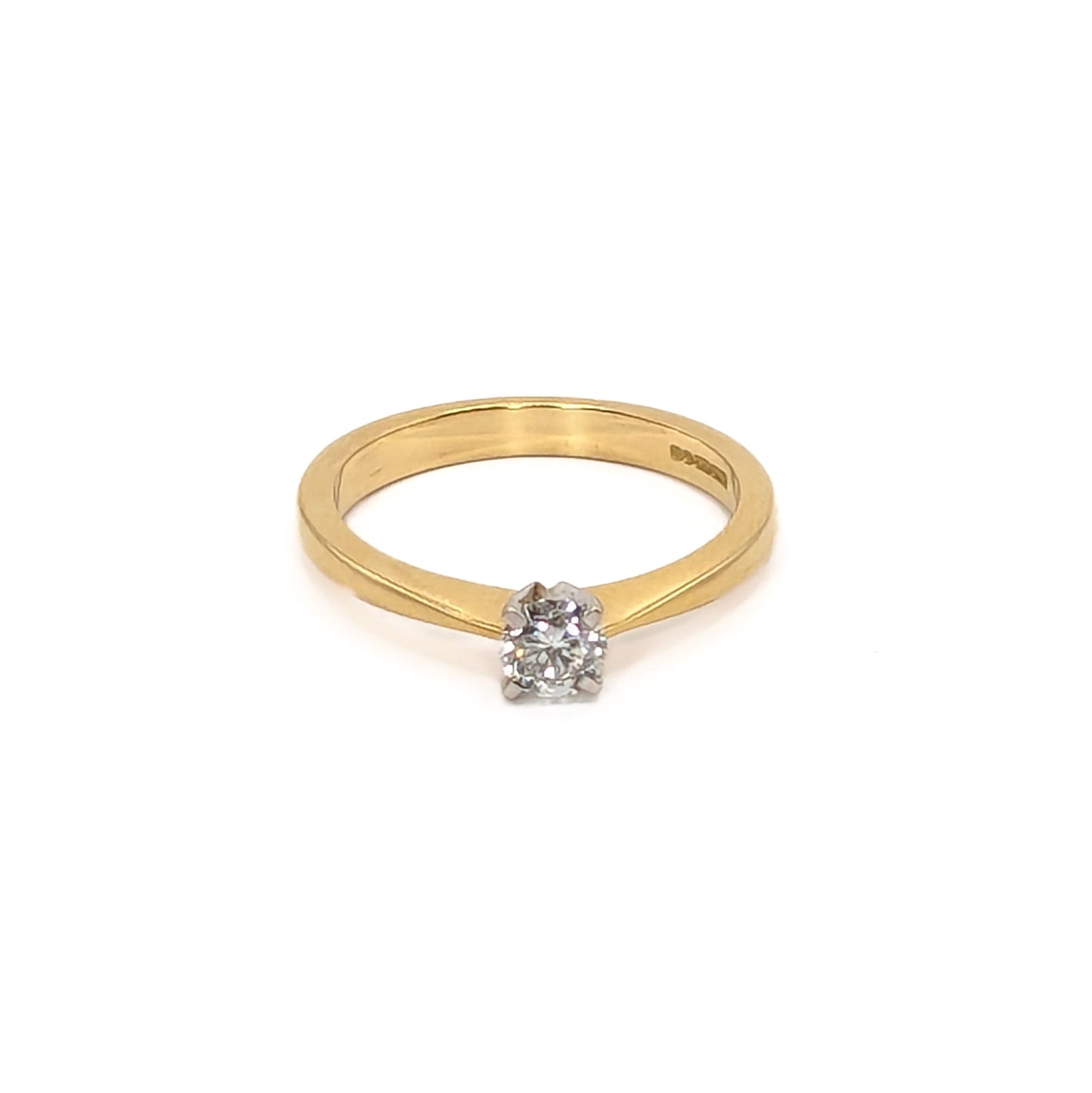 18ct Yellow Gold Diamond Solitaire Ring