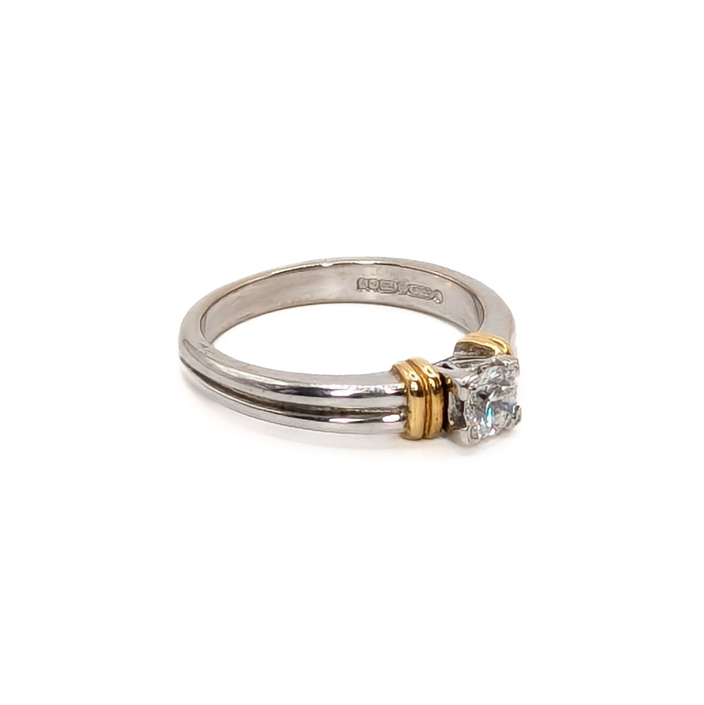 18ct White Gold with Yellow Gold Diamond Ring