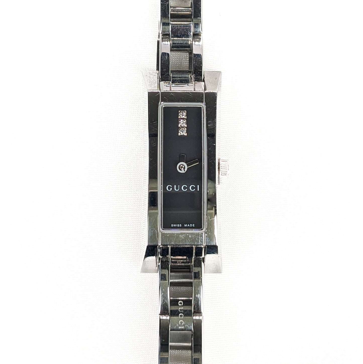 Gucci Ladies 110 Diamond Set Black Dial Stainless Steel Bracelet Watch Pre Loved