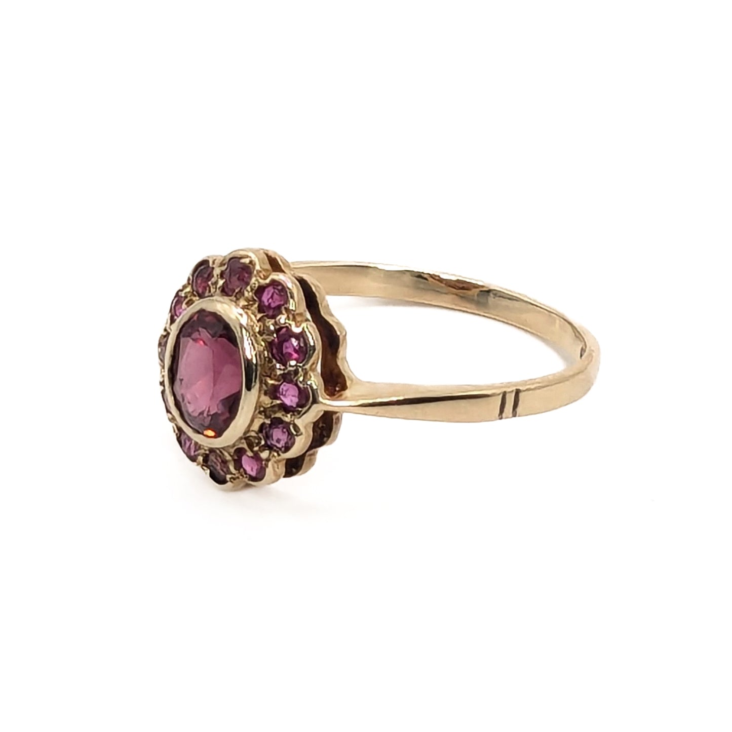 9ct Yellow Gold Ruby Set Cluster Ring Pre Loved