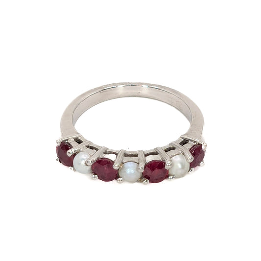 18ct White Gold Pearl and Rubies Set Ring Pre Loved