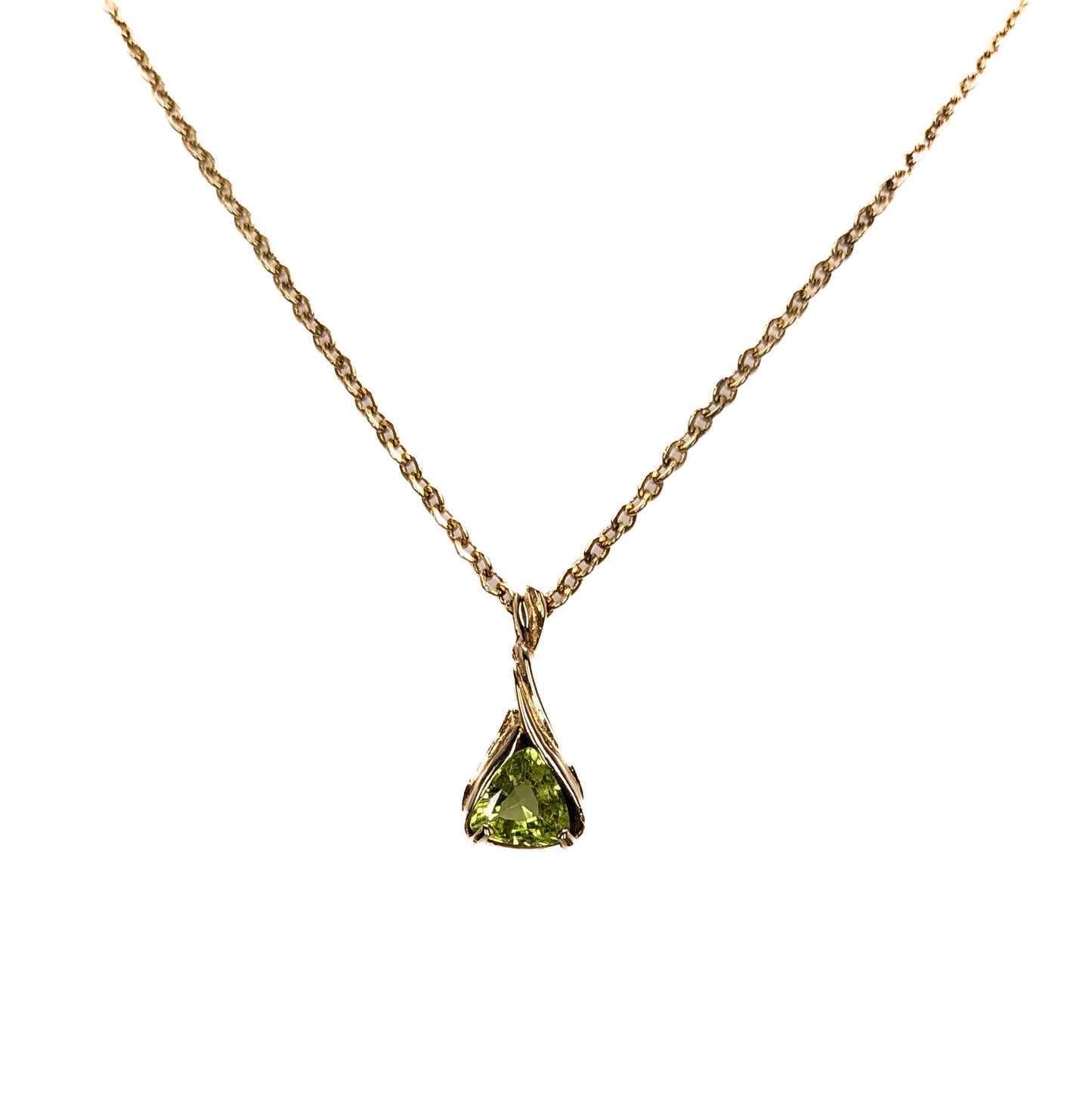 9ct Yellow Gold Peridot Set Pendant With Chain Pre-Loved
