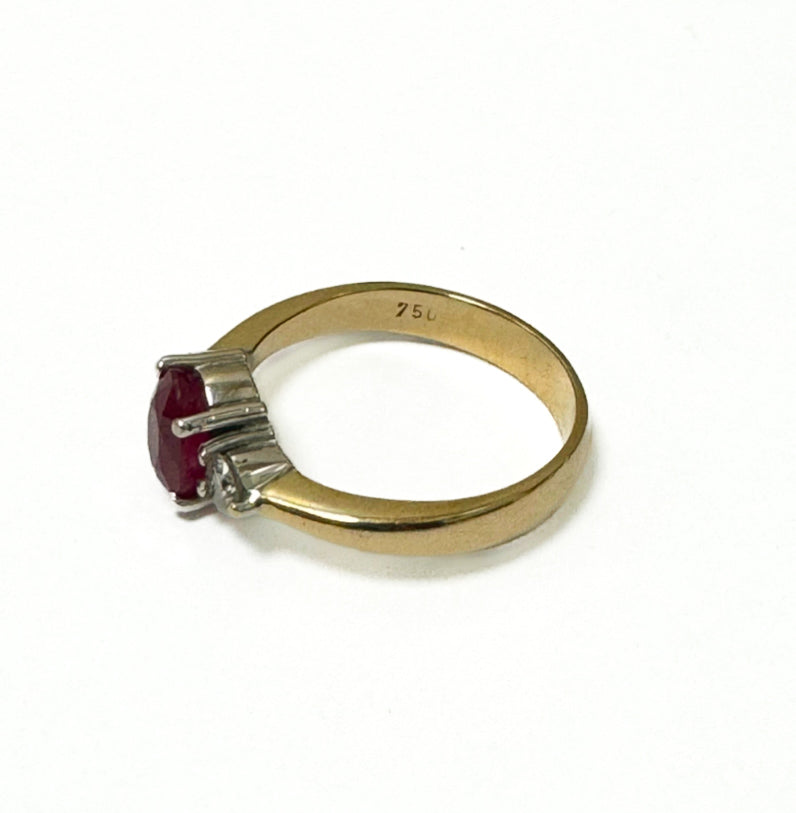 18ct Yellow Gold Ruby & Diamond Ring - Pre-Loved