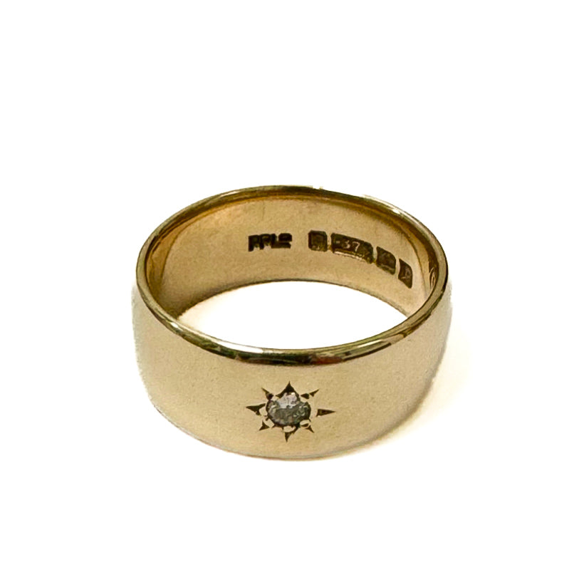 9ct Yellow Gold Diamond Set Wedding Ring Pre-Loved Ref PLR29