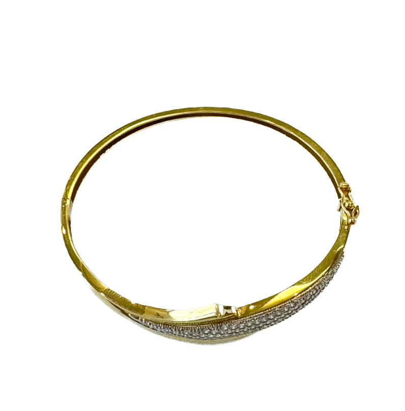 18ct Yellow Gold Pave CZ Set Hinged Bangle Pre Loved