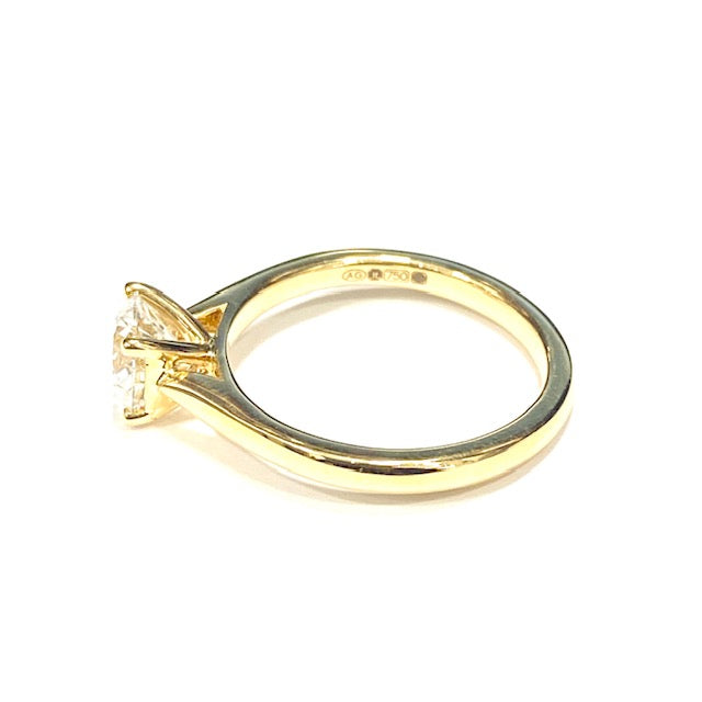 18ct Yellow Gold Certificated Lab Grown 1.04ct Round Brilliant Cut Diamond Ring