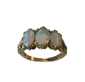9ct Yellow Gold 3 Opal Set Ring - Pre-Loved
