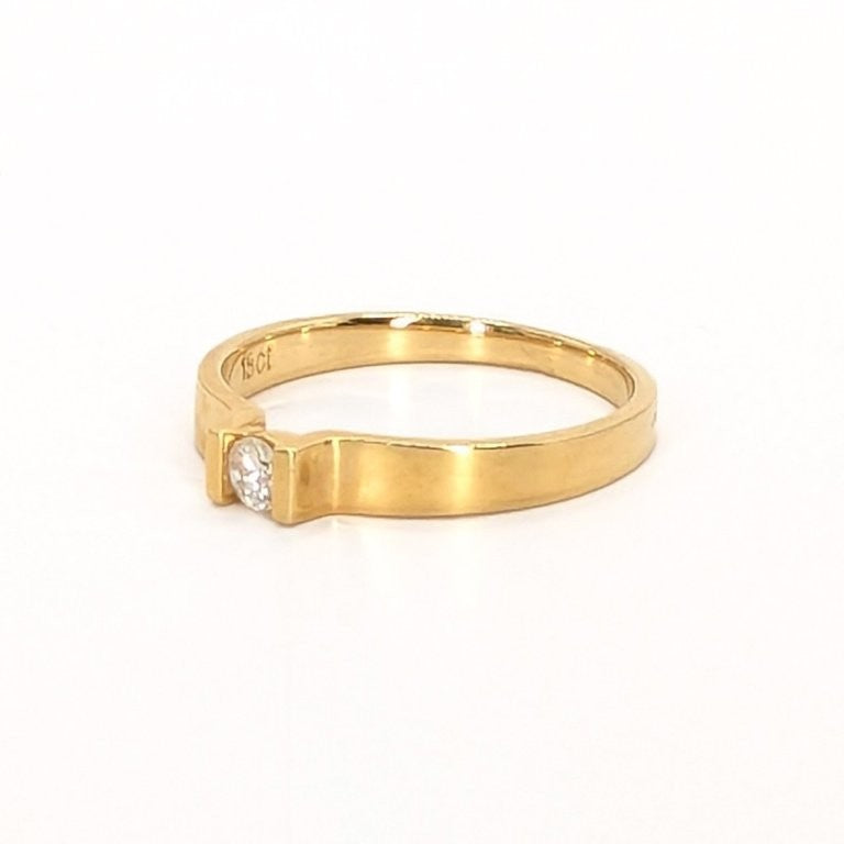 18ct Yellow Gold Solitaire Diamond Ring