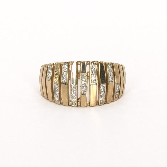 9ct Yellow Gold Diamond Dress Ring