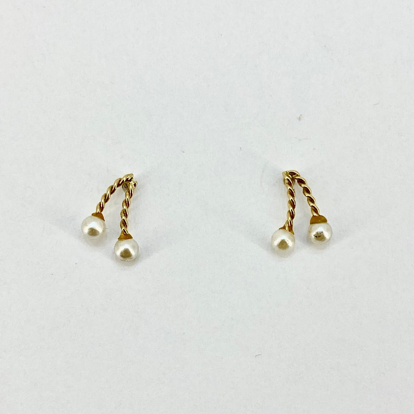 9ct Pearl Set Stud Earrings Pre-Loved