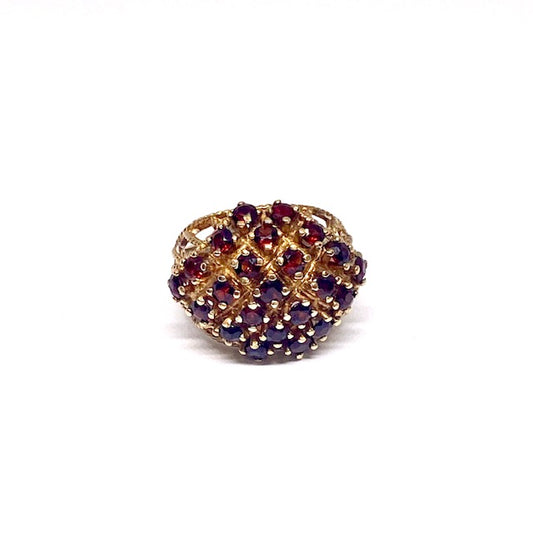 9ct Yellow Gold Garnet set Ring Pre-loved