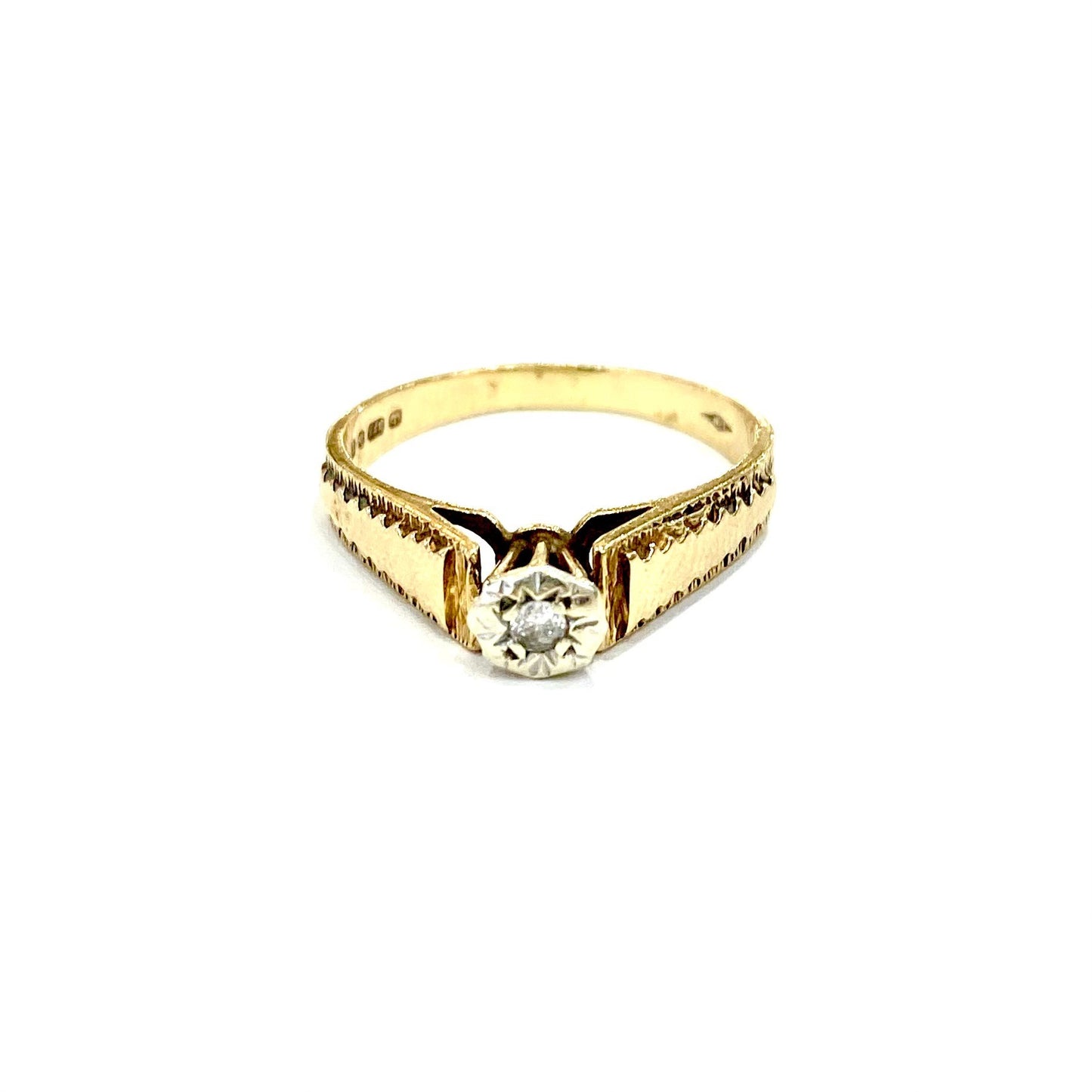 9ct Gold Solitaire Diamond Ring Pre Loved