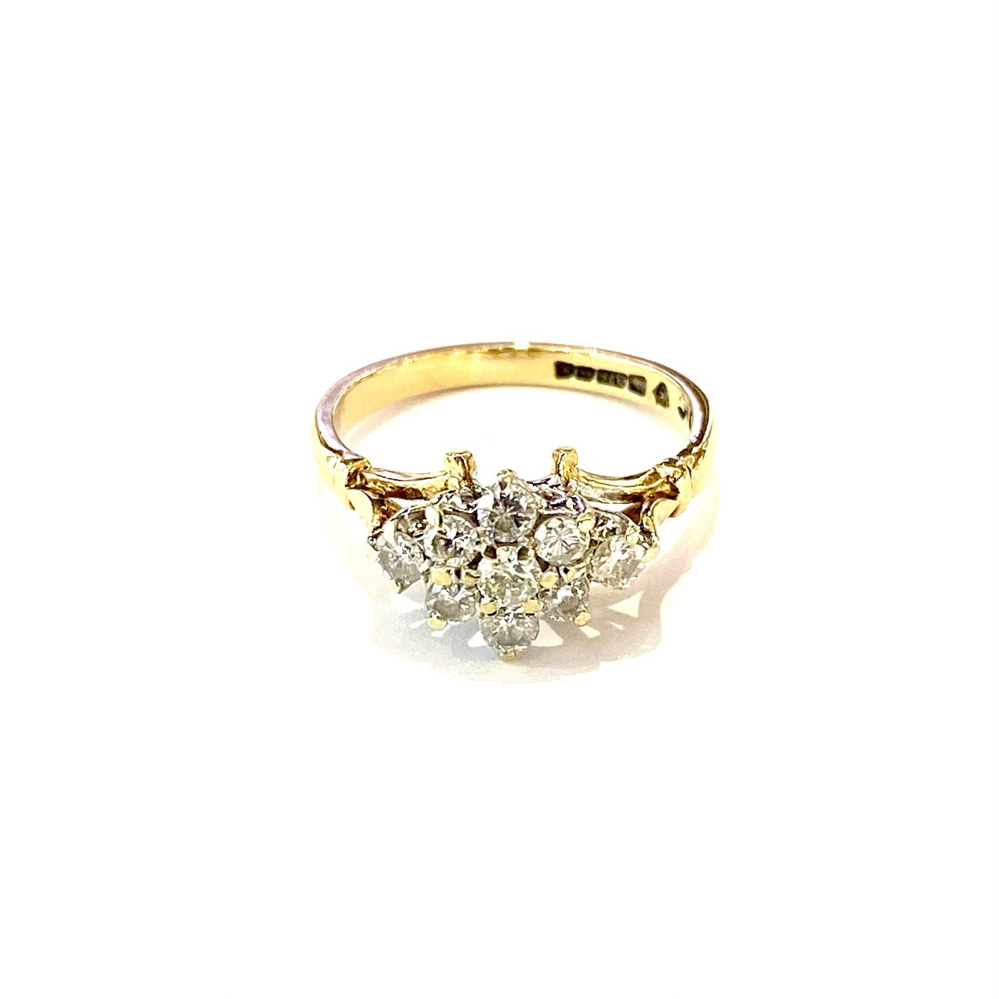 9ct Yellow Gold Diamond Cluster Ring Preloved