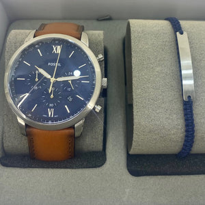 FS5078SET Fossil Gents Neutra Chronograph on strap Watch with bracelet  £149