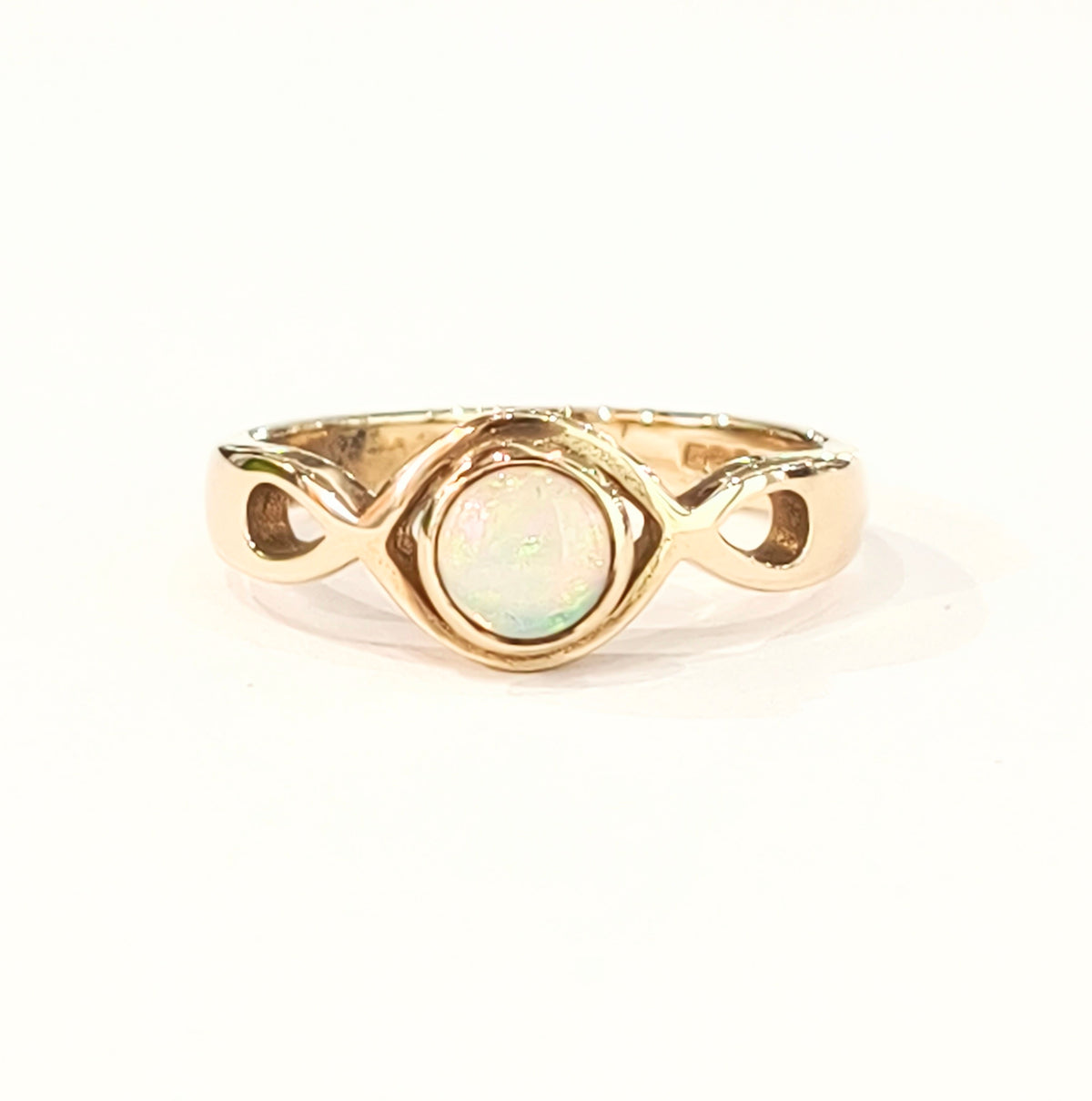 9ct Yellow Gold Opal Dress Ring
