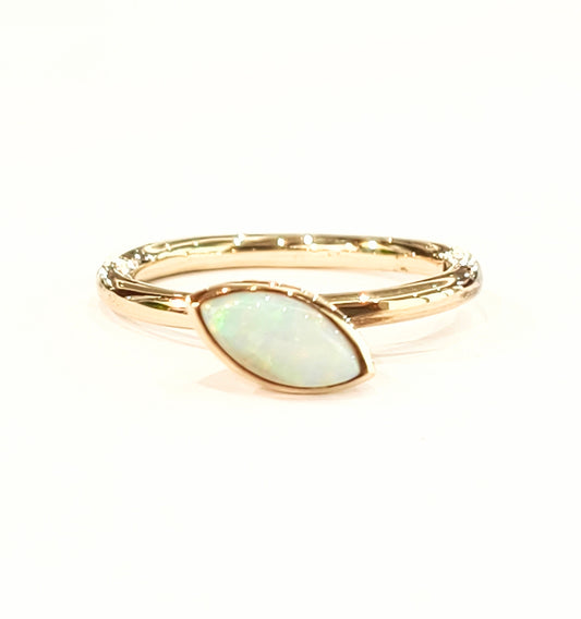 9ct Yellow Gold Opal Dress Ring