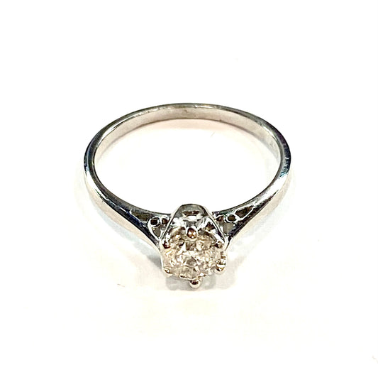 9ct White Gold 0.50ct Diamond Solitaire Ring Pre Loved