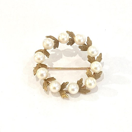 9ct Yellow Gold and Cultured Pearls Set Leaf Design Brooch