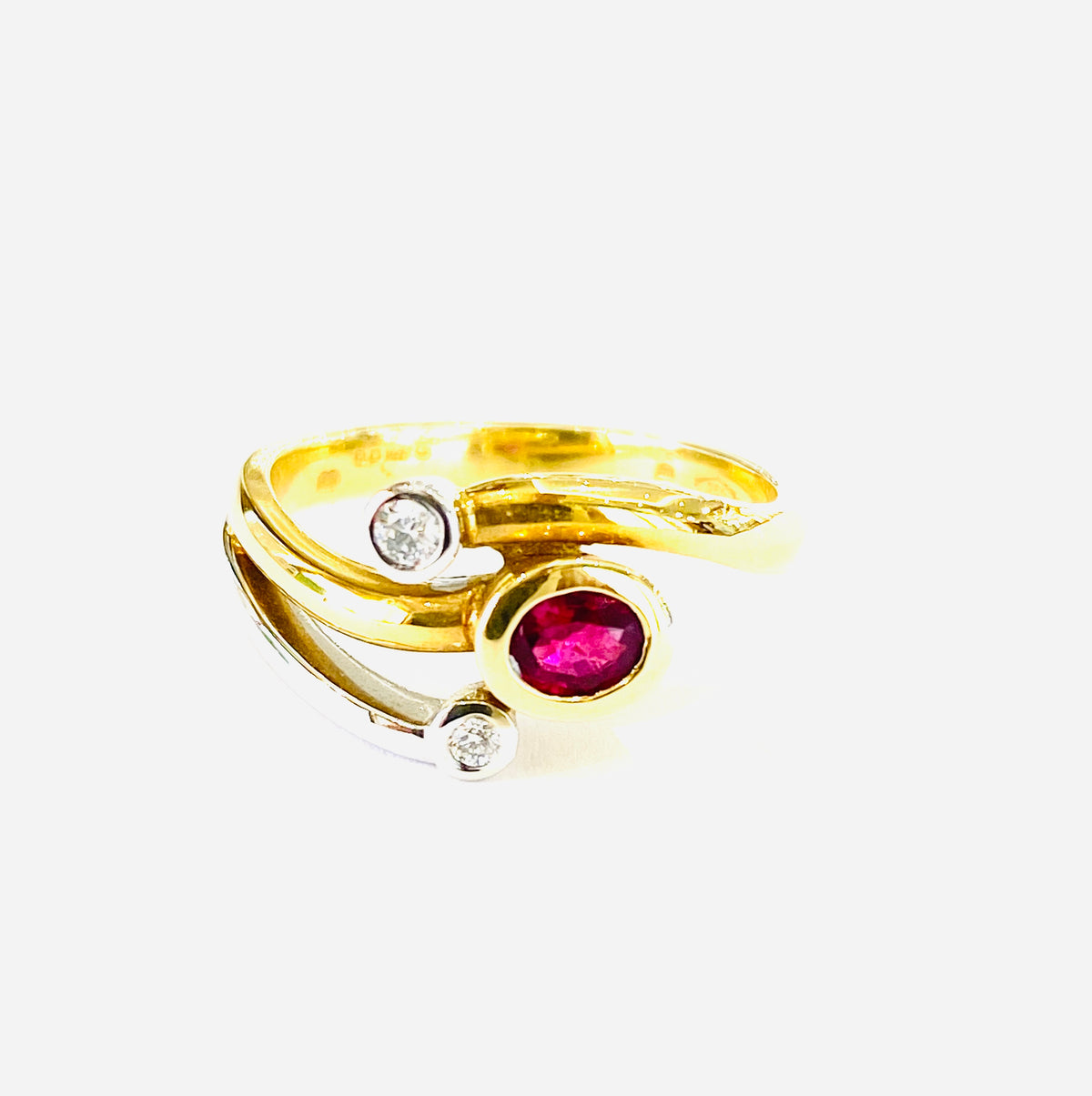 18ct Yellow/White Gold Ruby & Diamond Dress Ring