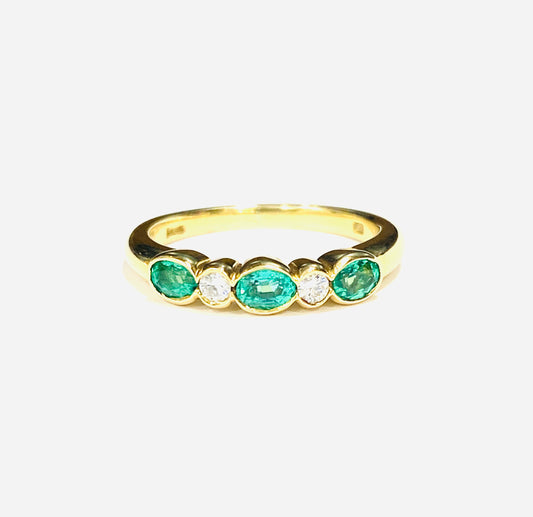 18ct Yellow Gold Emerald & Diamond Eternity Ring