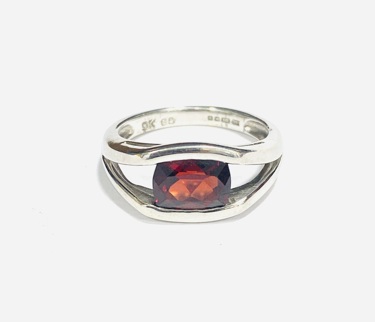 9ct White Gold Garnet Dress Ring