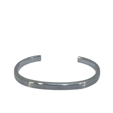 Load image into Gallery viewer, JF04558040 Genuine Fossil Stainless Steel Cuff Bangle £59

